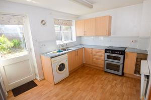 Kitchen/Diner- click for photo gallery